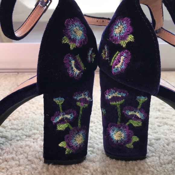 Madden Girl velvet pumps - Picture 4 of 4